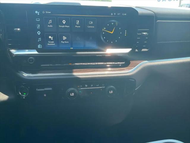 2025 Chevrolet Silverado 2500HD 4WD Crew Cab Standard Bed LT