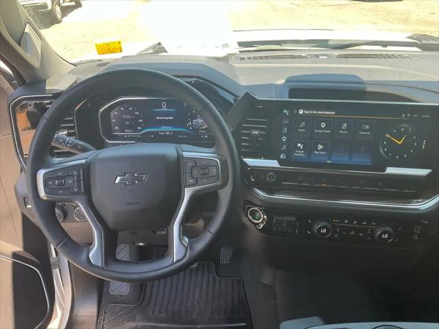 2025 Chevrolet Silverado 2500HD 4WD Crew Cab Standard Bed LT