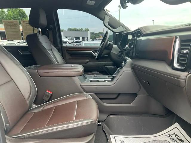 2024 GMC Sierra 2500HD 4WD Crew Cab Standard Bed Denali