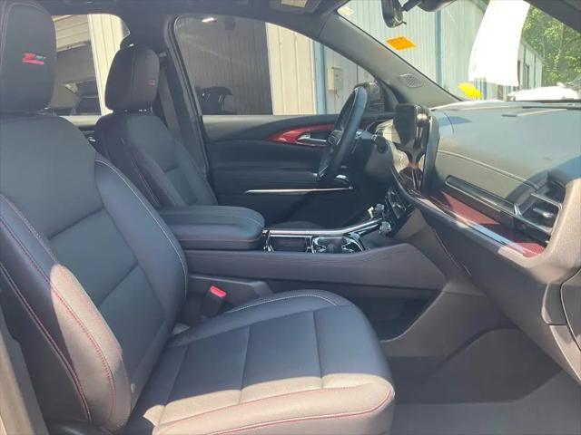 2025 Chevrolet Traverse AWD Z71