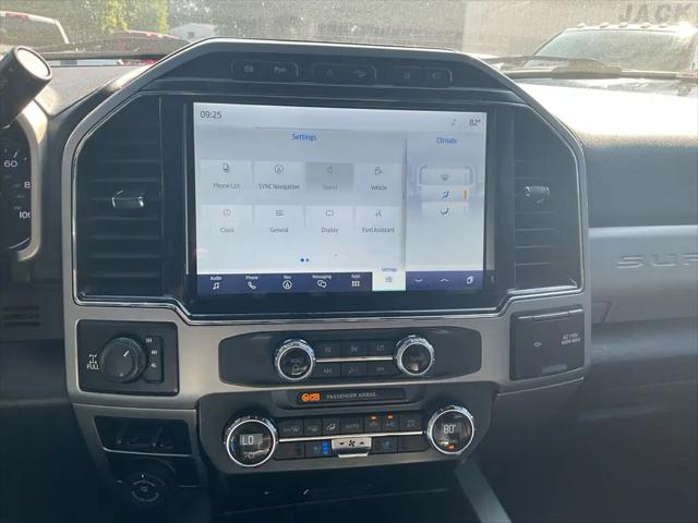 2022 Ford F-350 LARIAT