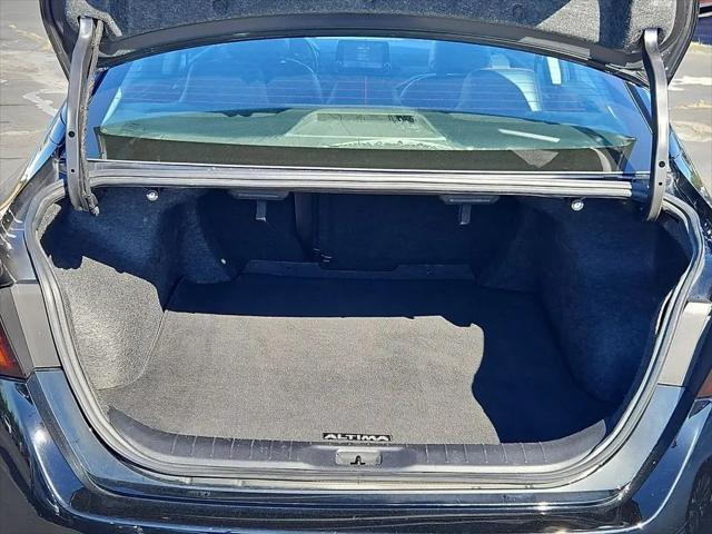 2024 Nissan Altima SR FWD