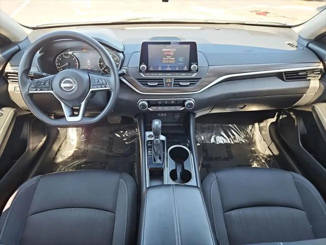2024 Nissan Altima SV FWD