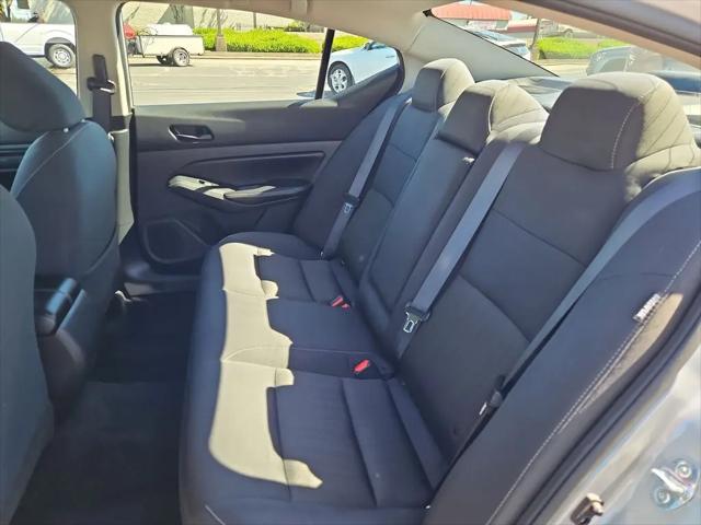 2024 Nissan Altima SV FWD