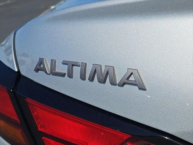 2024 Nissan Altima SV FWD