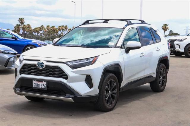 2024 Toyota RAV4 Hybrid SE