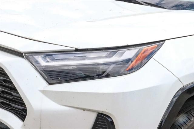 2024 Toyota RAV4 Hybrid SE