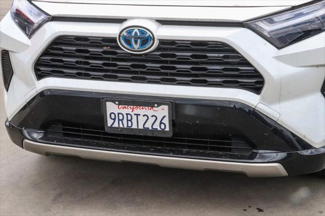 2024 Toyota RAV4 Hybrid SE