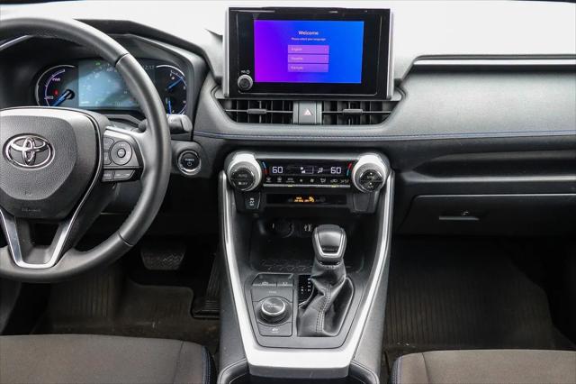 2024 Toyota RAV4 Hybrid SE