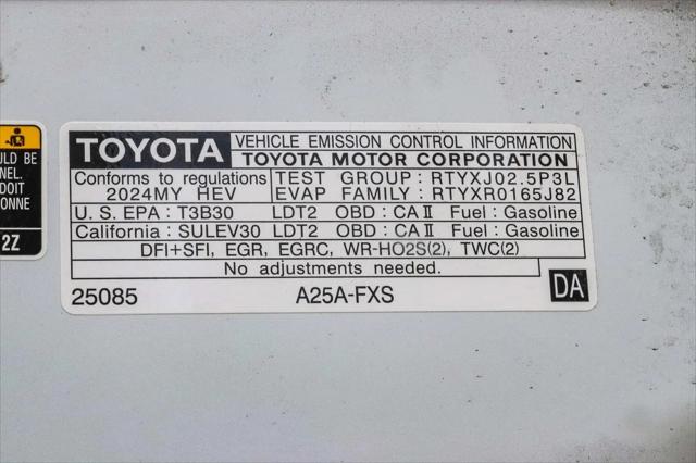 2024 Toyota RAV4 Hybrid SE