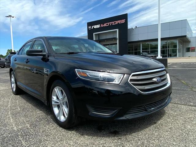 2017 Ford Taurus SE for sale in Indianapolis, IN