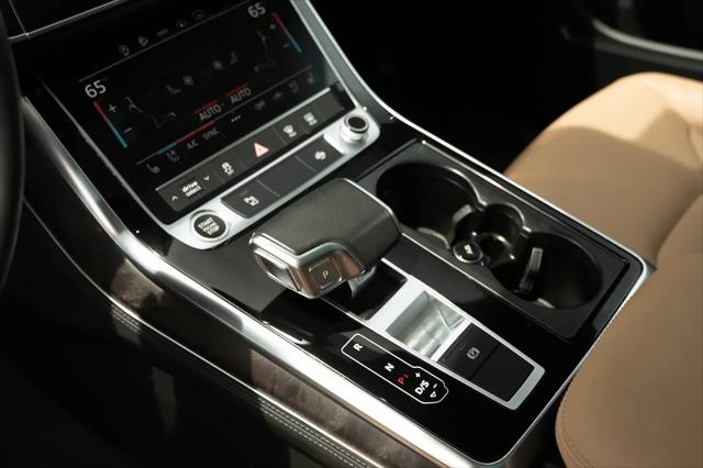2023 Audi Q8 Premium Plus 55 TFSI quattro Tiptronic