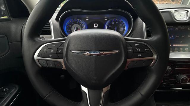 2015 Chrysler 300 Limited