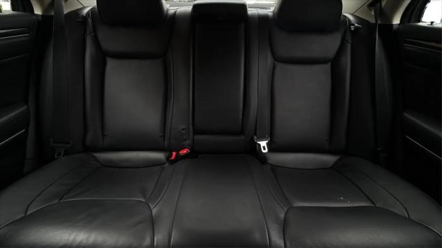 2015 Chrysler 300 Limited