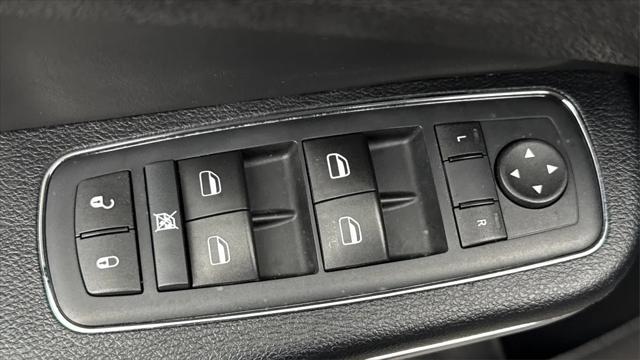2015 Chrysler 300 Limited