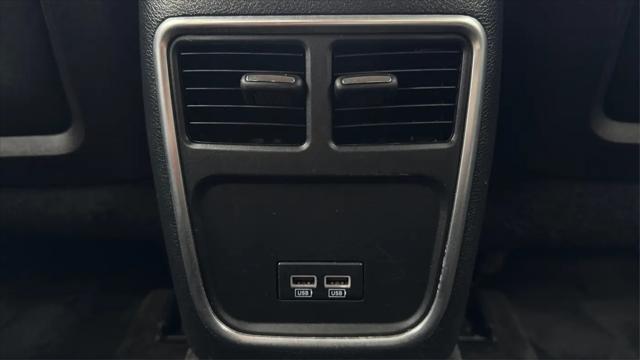 2015 Chrysler 300 Limited