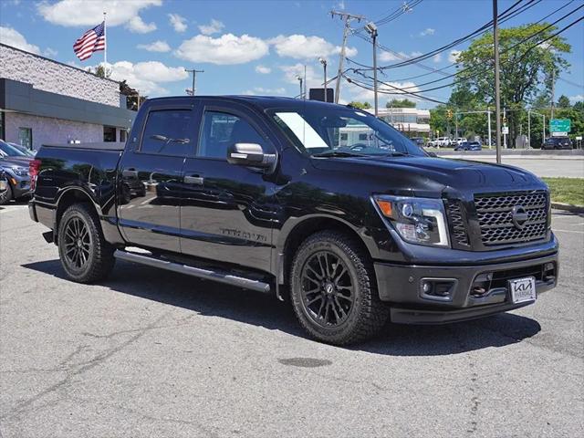 2018 Nissan Titan SV