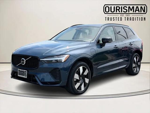 2024 Volvo XC60 Recharge T8 Ultimate Dark Theme