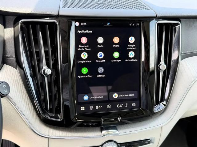 2024 Volvo XC60 Recharge T8 Ultimate Dark Theme