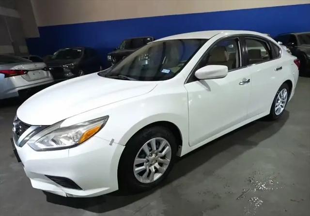 2016 Nissan Altima 2.5 S for sale in Shiloh, IL