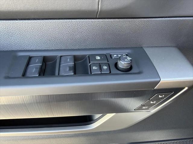 2026 Toyota Tundra Platinum Hybrid CrewMax 5.5' Bed