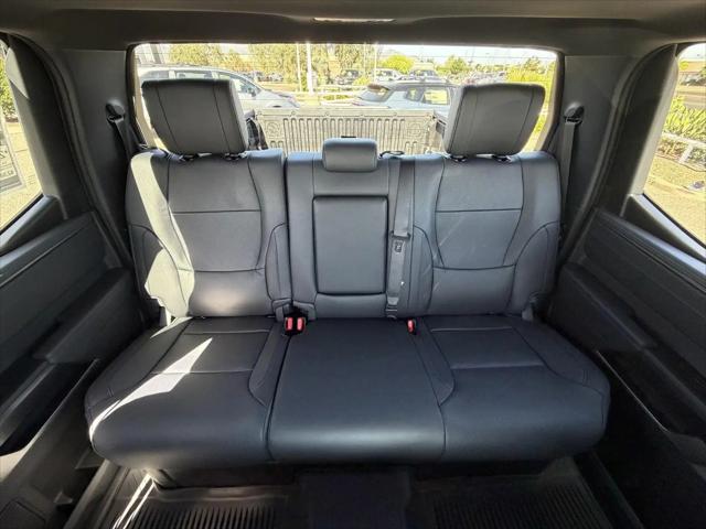 2026 Toyota Tundra Platinum Hybrid CrewMax 5.5' Bed