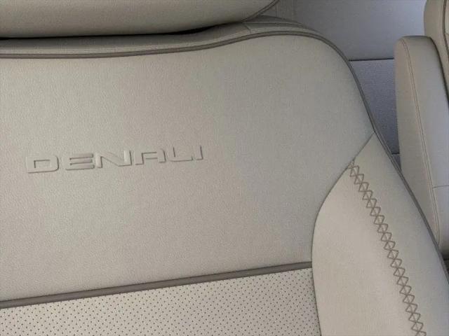 2026 GMC Yukon 4WD Denali