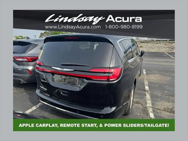 2025 Chrysler Pacifica Select for sale in Columbus, OH