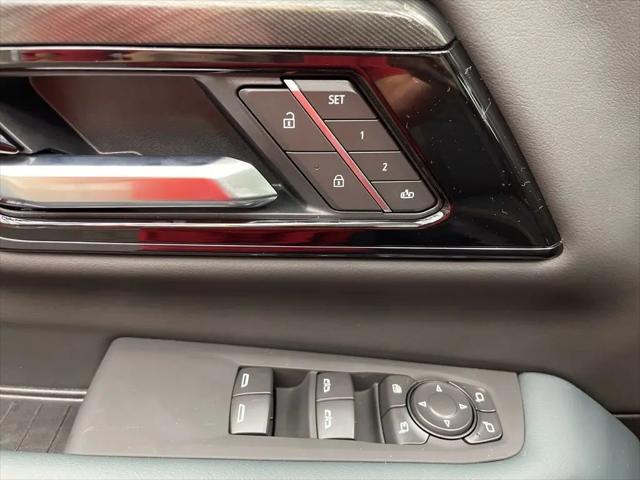 2026 GMC Yukon 4WD AT4