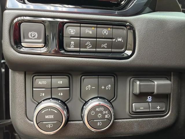 2026 GMC Yukon 4WD AT4
