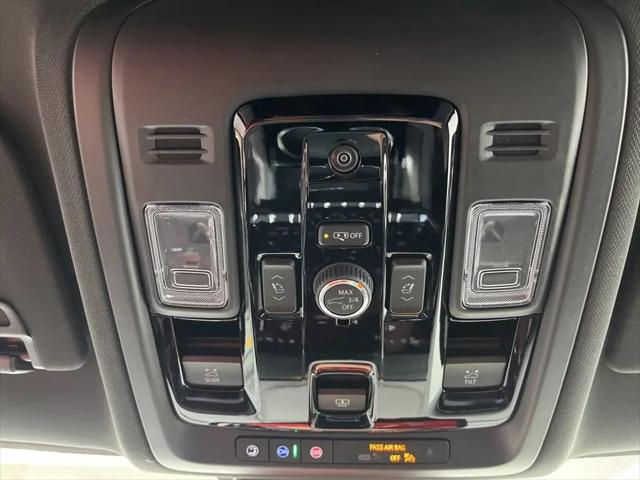 2026 GMC Yukon 4WD AT4