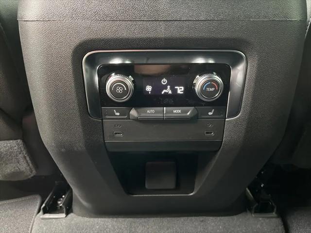 2026 GMC Yukon 4WD AT4