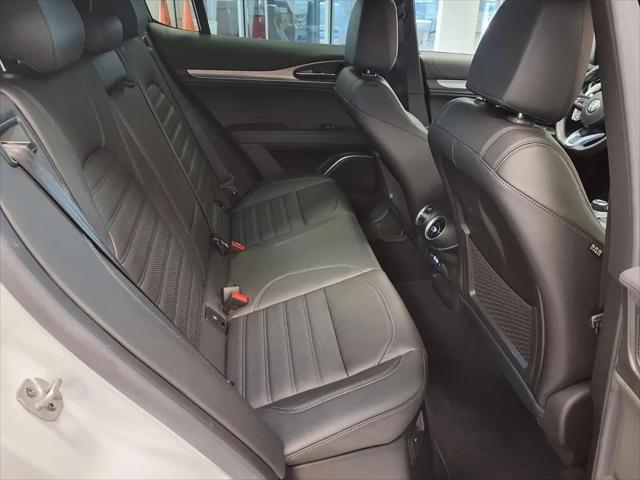 2023 Alfa Romeo Stelvio Veloce AWD