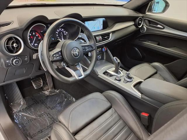 2023 Alfa Romeo Stelvio Veloce AWD