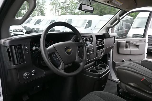 2025 Chevrolet Express Cargo Van RWD 2500 Regular Wheelbase WT