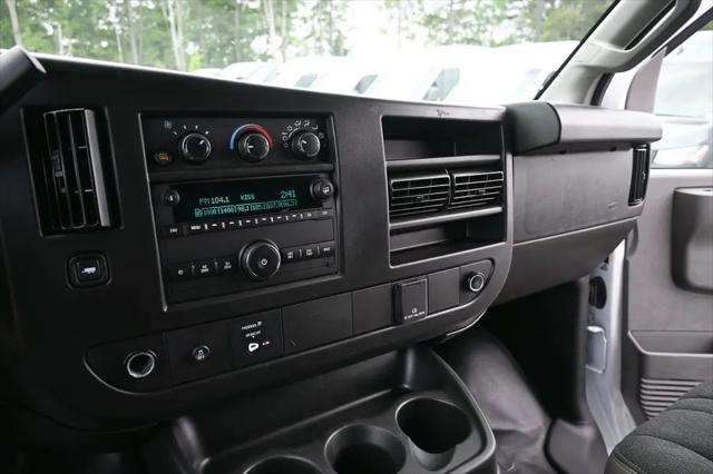 2025 Chevrolet Express Cargo Van RWD 2500 Regular Wheelbase WT
