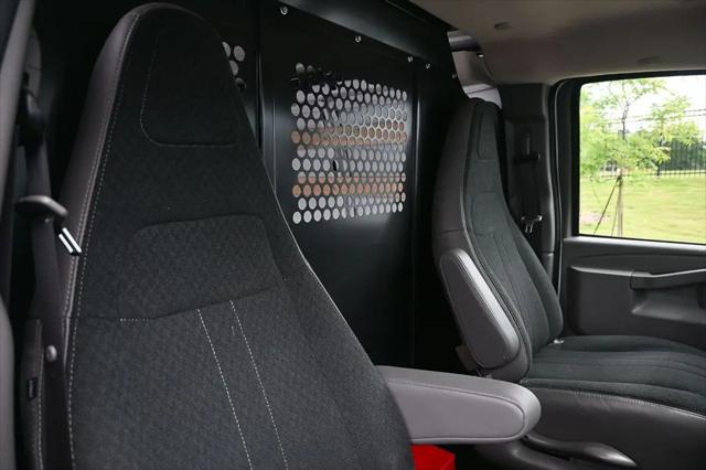 2025 Chevrolet Express Cargo Van RWD 2500 Regular Wheelbase WT