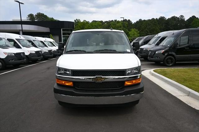 2025 Chevrolet Express Cargo Van RWD 2500 Regular Wheelbase WT