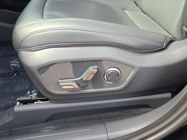 2024 Kia EV9 Light Long Range