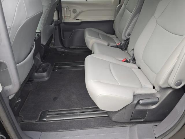 2022 Toyota Sienna XLE
