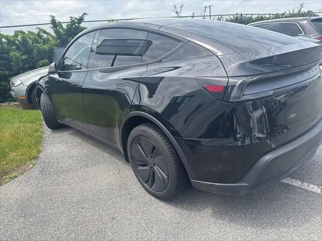 2026 Tesla Model Y Premium Rear-Wheel Drive