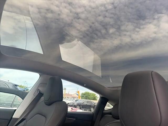 2026 Tesla Model Y Premium Rear-Wheel Drive