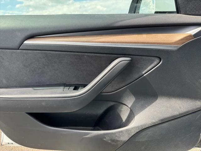 2022 Tesla Model 3 Long Range Dual Motor All-Wheel Drive