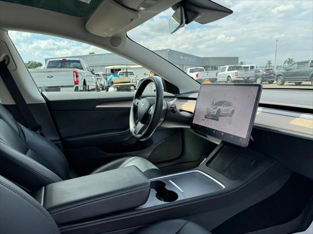 2022 Tesla Model 3 Long Range Dual Motor All-Wheel Drive