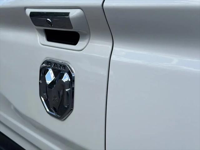 2021 Ram 1500 Limited Crew Cab 4x4 5'7" Box