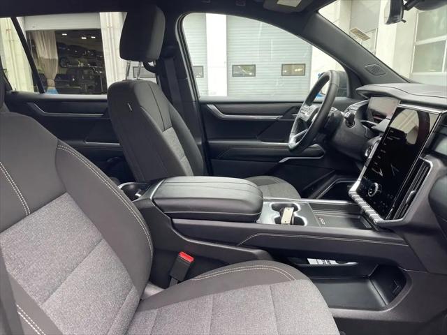 2026 GMC Acadia Elevation AWD