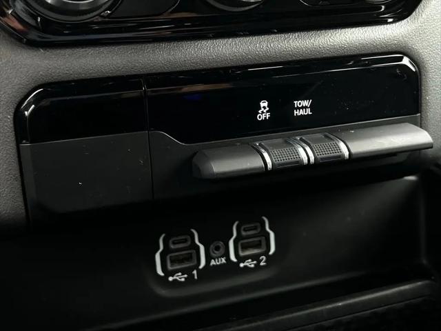 2022 Ram 1500 Lone Star Crew Cab 4x2 5'7" Box