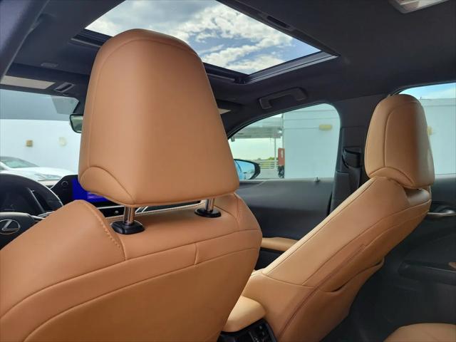 2023 Lexus UX 250h Premium