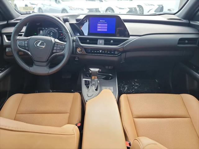 2023 Lexus UX 250h Premium