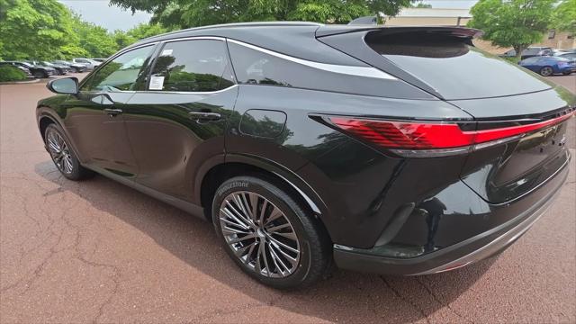2026 Lexus RX 450h+ Luxury